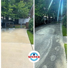 Awesome-Driveway-Cleaning-Transformation 0